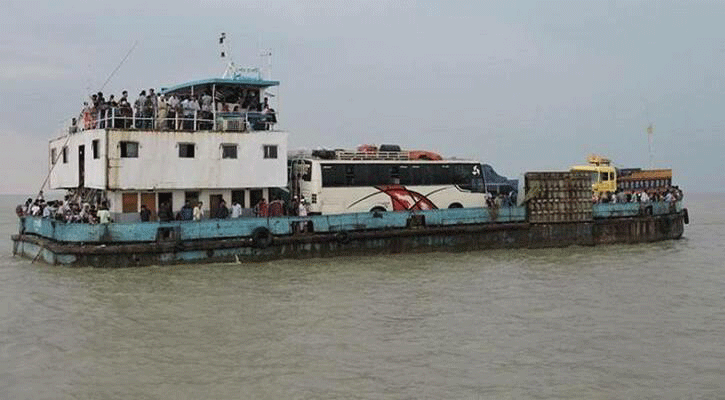 ৬ দিন ফেরিতে পণ্যবাহী গাড়ি পারাপার বন্ধ