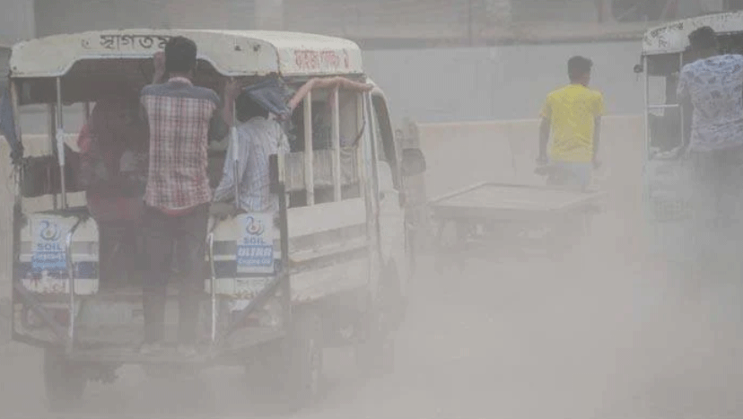 দূষিত শহরের তালিকায় ফের শীর্ষে ঢাকা