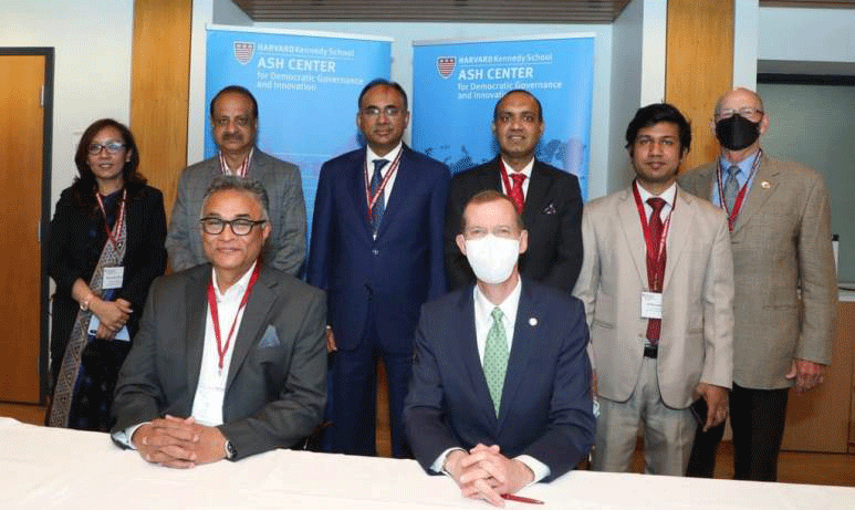 বাংলাদেশের জিআইইউ এবং হার্ভার্ড কেনেডি স্কুলের সমঝোতা স্মারক স্বাক্ষর
