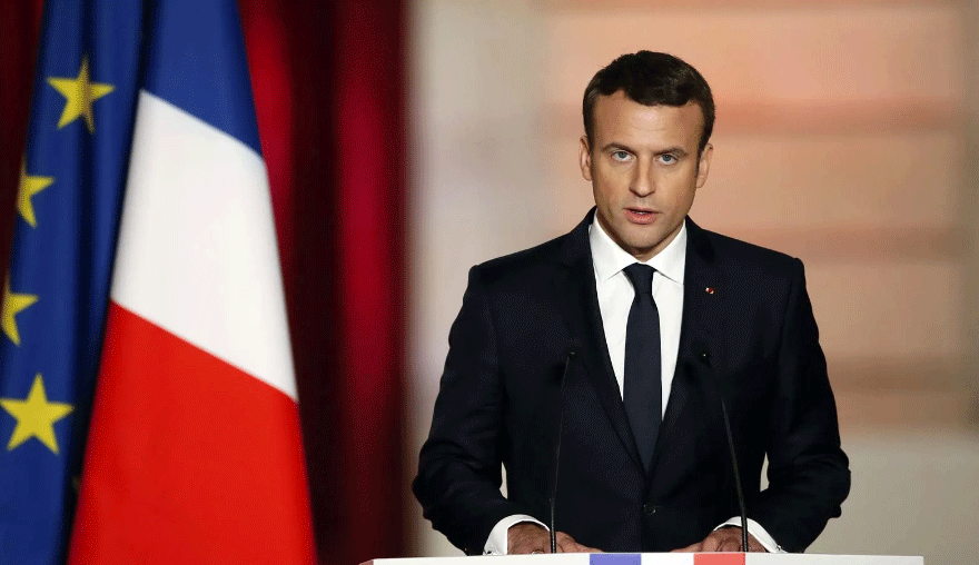 ফ্রান্সের পার্লামেন্টে সংখ্যাগরিষ্ঠতা হারাল ম্যাক্রোঁর জোট