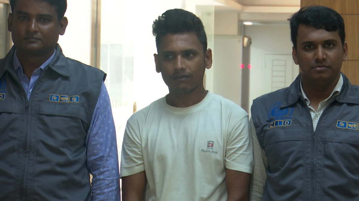 জেলে থাকা অবস্থায় স্ত্রীকে বিয়ে করায় বন্ধুকে খুন, পুলিশের হাতে গ্রেফতার খুনী