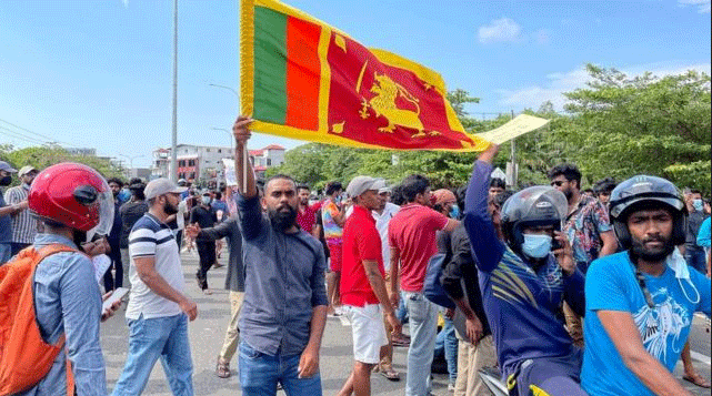 শ্রীলংকায় সুদের হার বৃদ্ধি, আরো বিপদের সতর্কতা