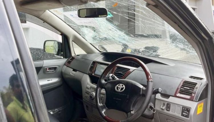 টাঙ্গাইলে মসজিদের মাইকে ঘোষণা দিয়ে হামলা, এসিল্যান্ডের গাড়ি ভাঙচুর